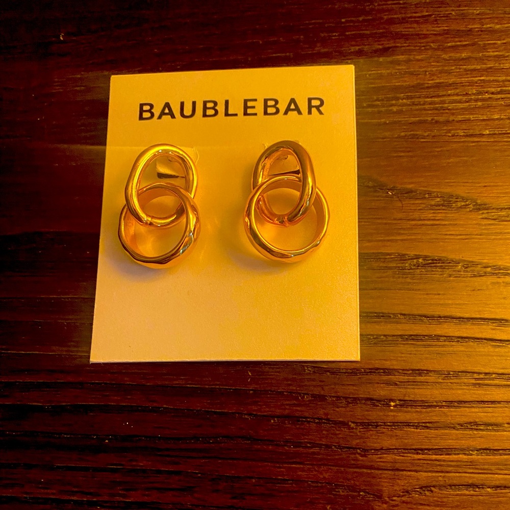 NEW BaubleBar gold earrings
